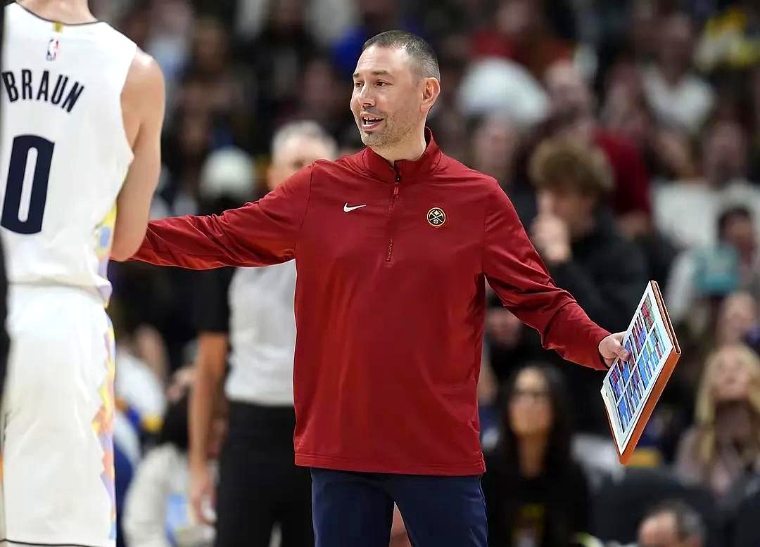 关键时刻丹佛掘金备战西甲，防线松动细节曝光，管理层满意，年轻球员得到机会的简单介绍